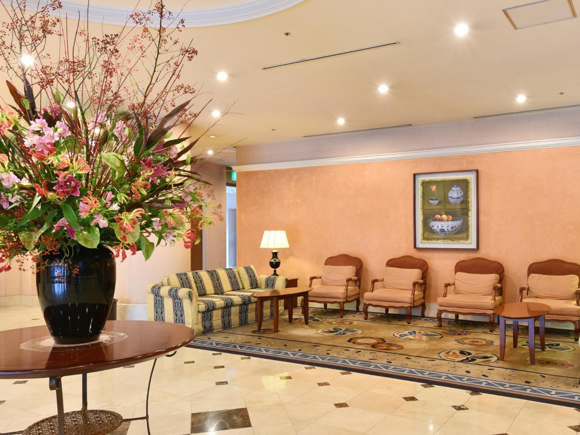 Hotel Crown Palais Chiryu Екстер'єр фото