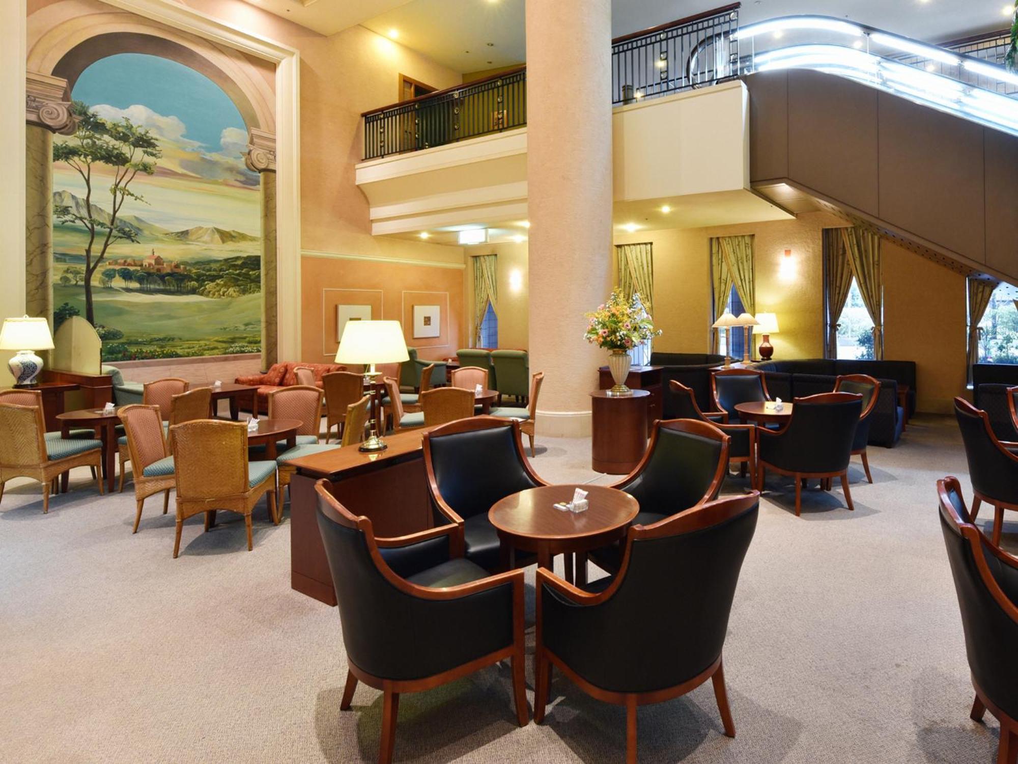 Hotel Crown Palais Chiryu Екстер'єр фото