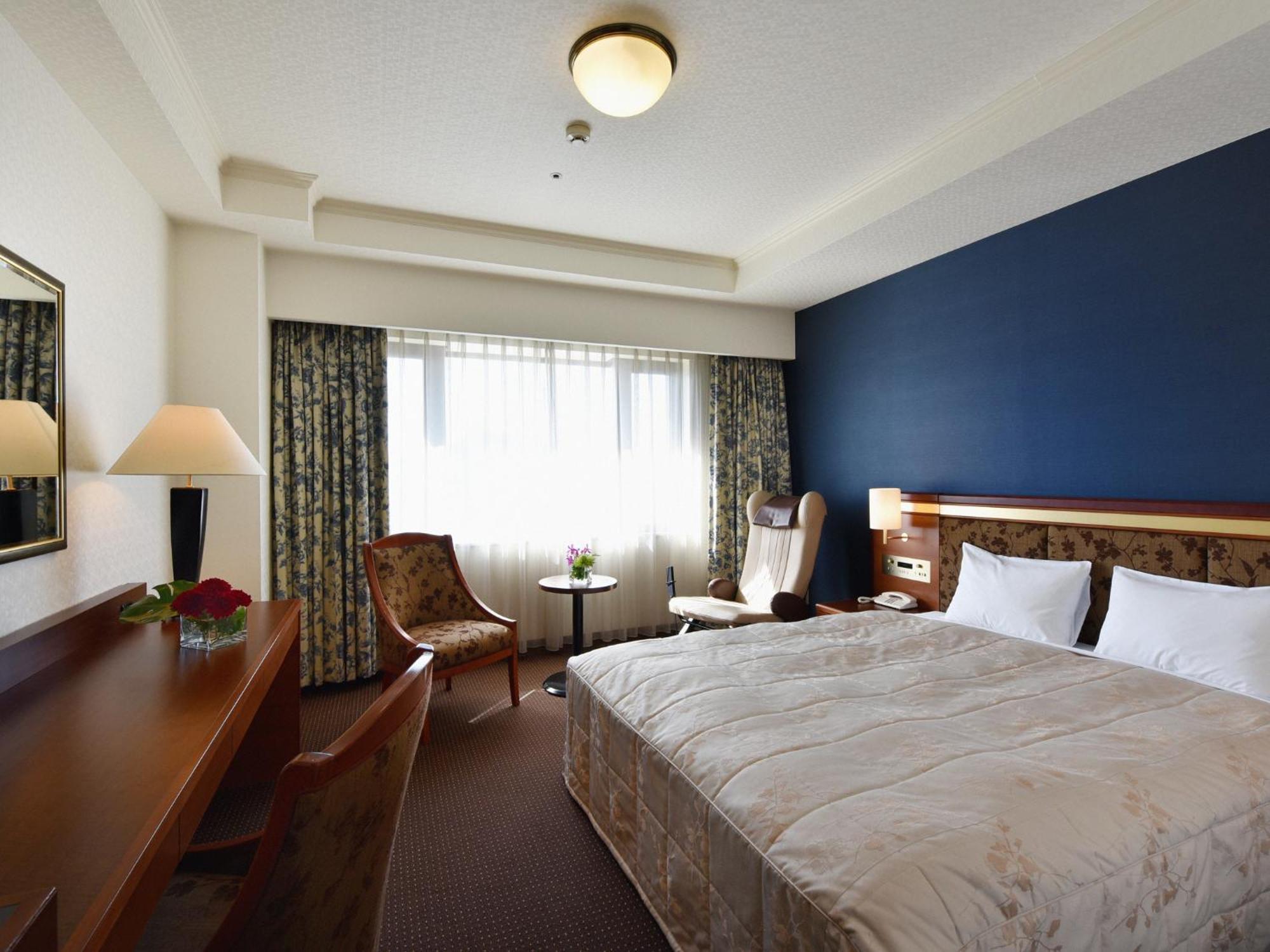 Hotel Crown Palais Chiryu Екстер'єр фото